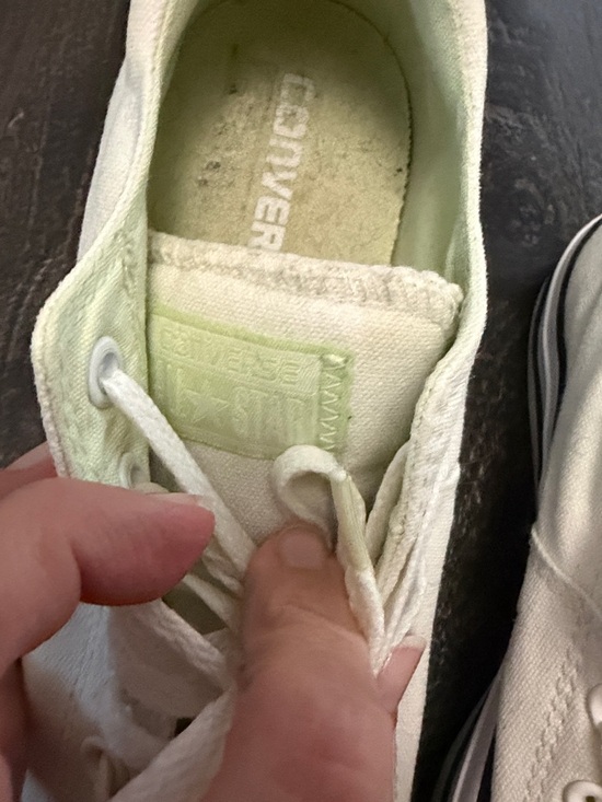 Converse Low-Top Sneakers in Off-White - Picture 4 of 8